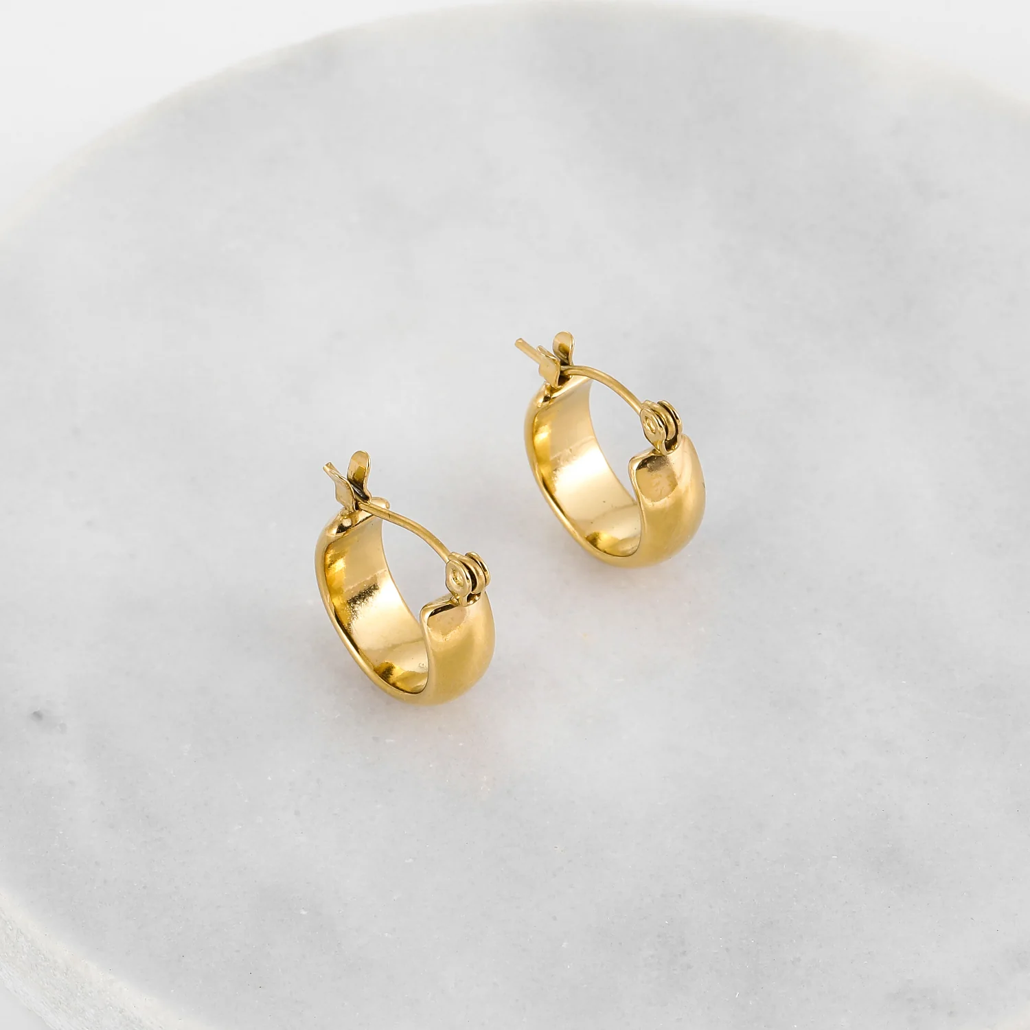 Bold Dome Hoop Earrings - Image 6