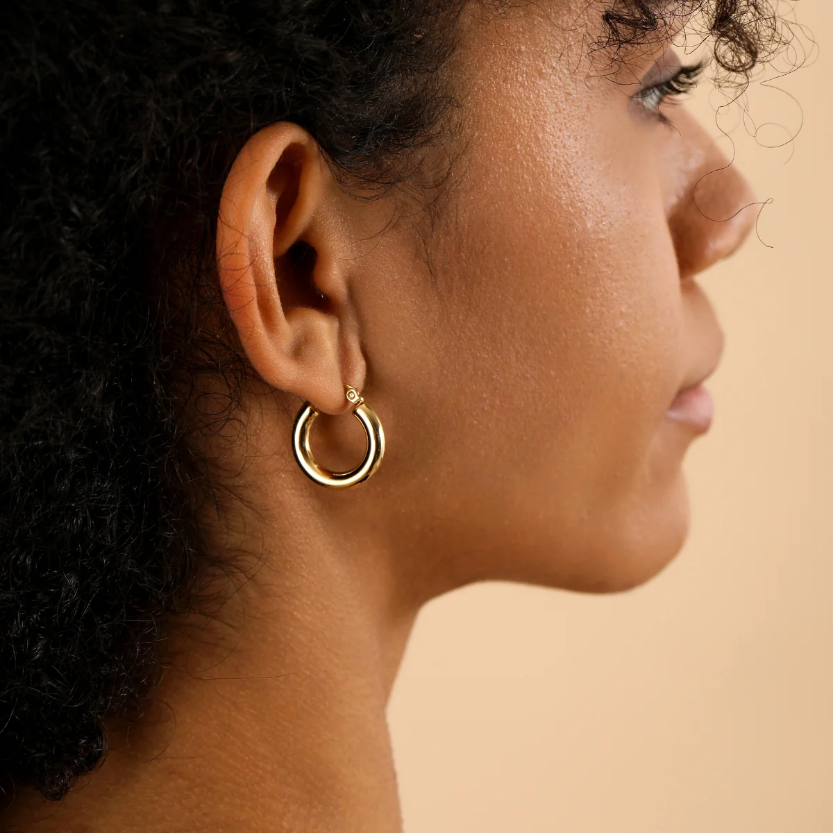 Bold Tube Hoop Earrings - Image 2