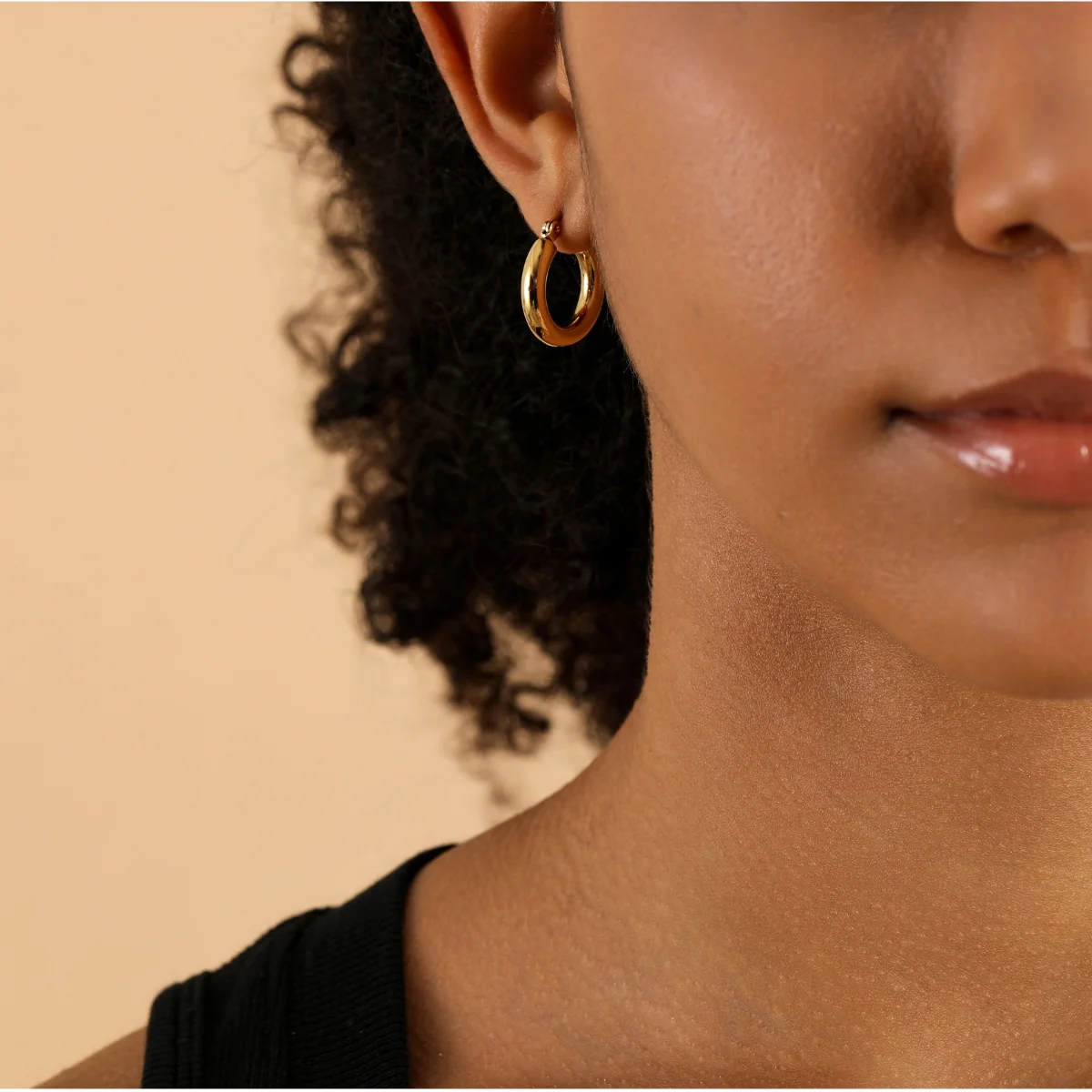 Bold Tube Hoop Earrings - Image 5