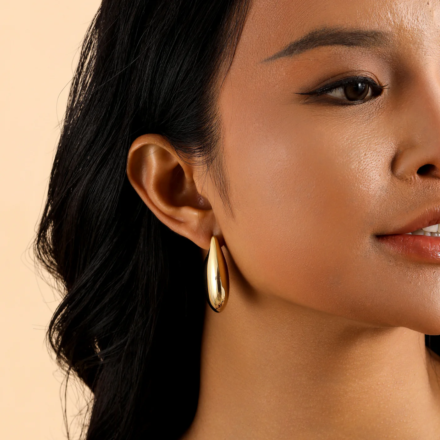 Chel Drop Earrings - Image 4