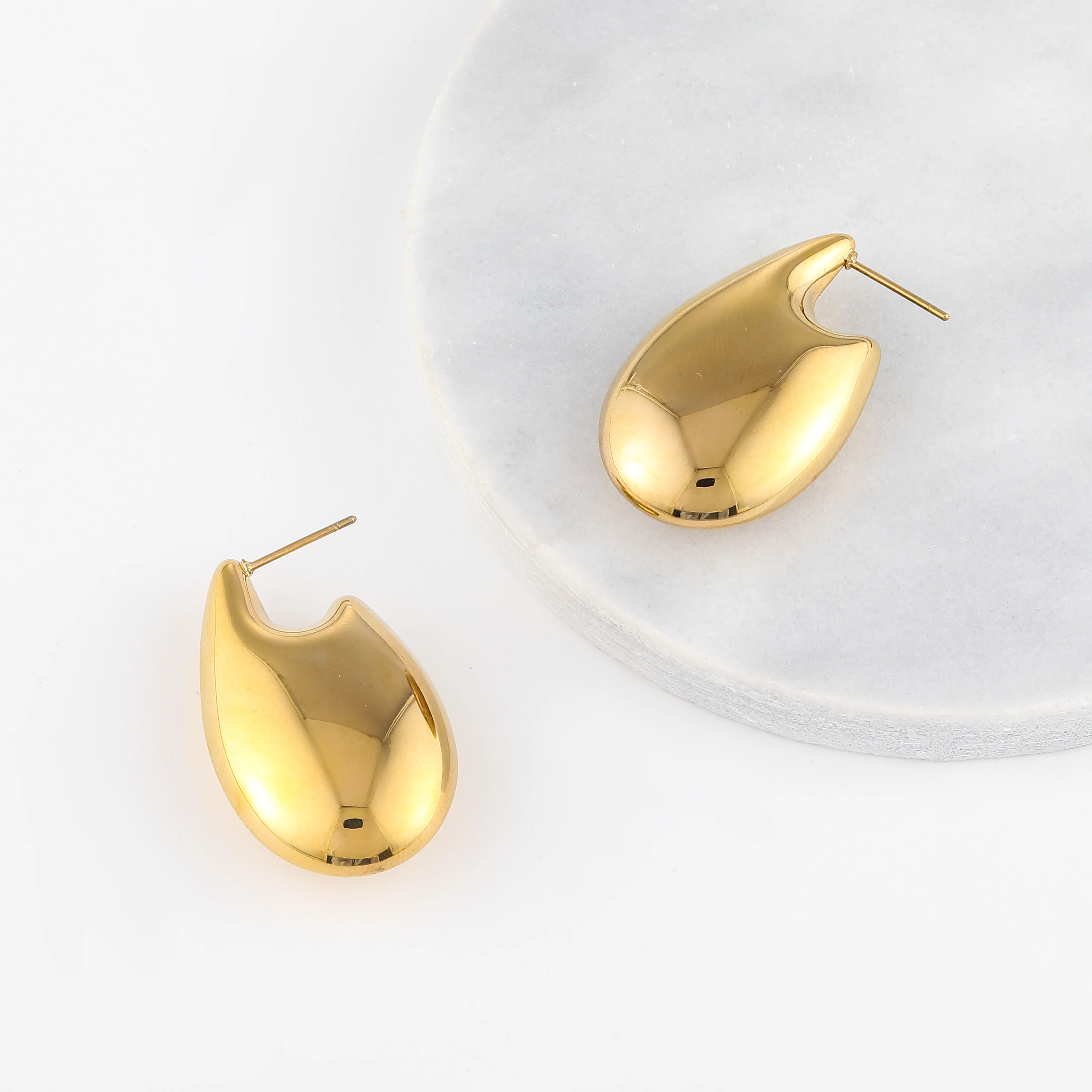 Chel Drop Earrings - Image 8
