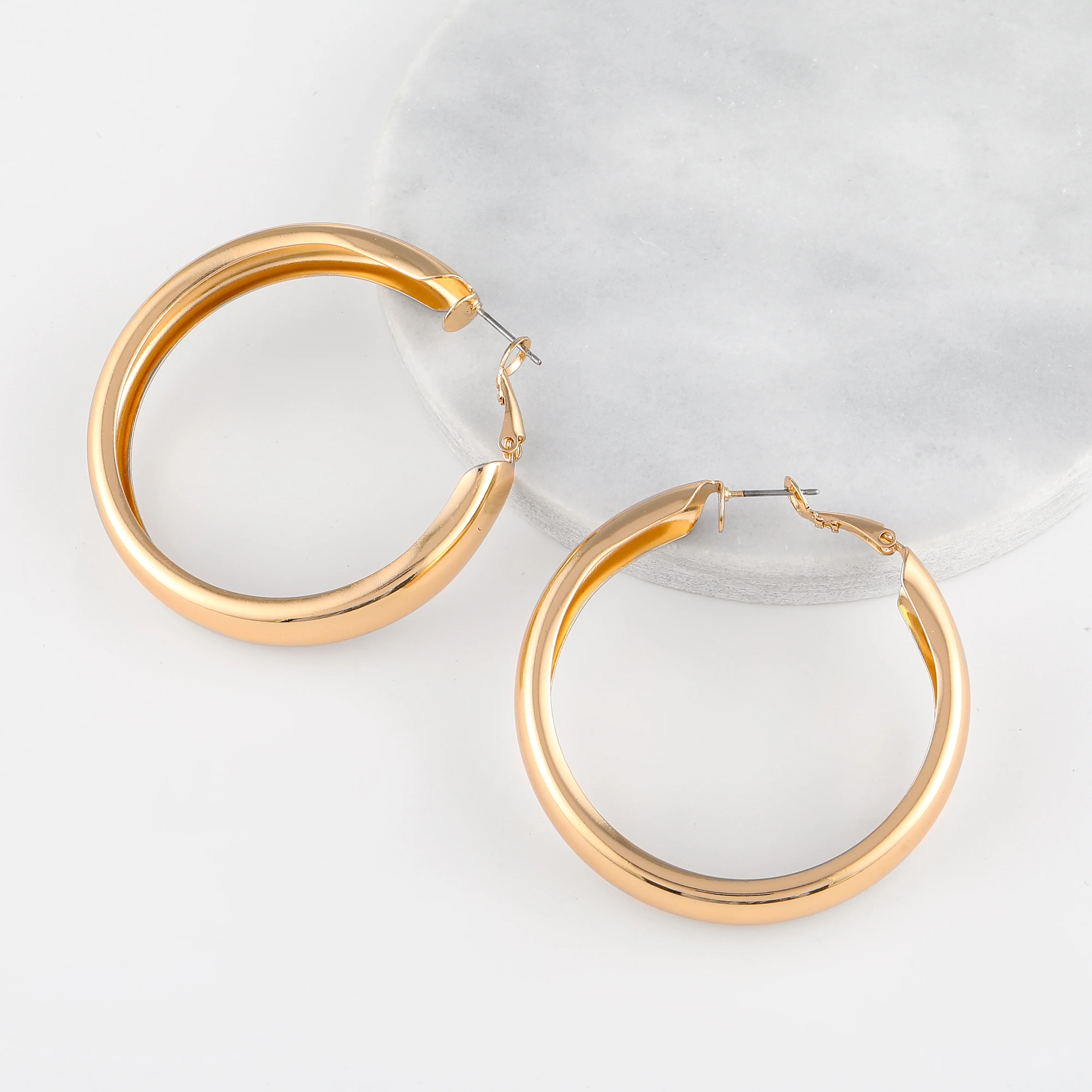 Chunky Hollow Hoop Earrings - Image 8