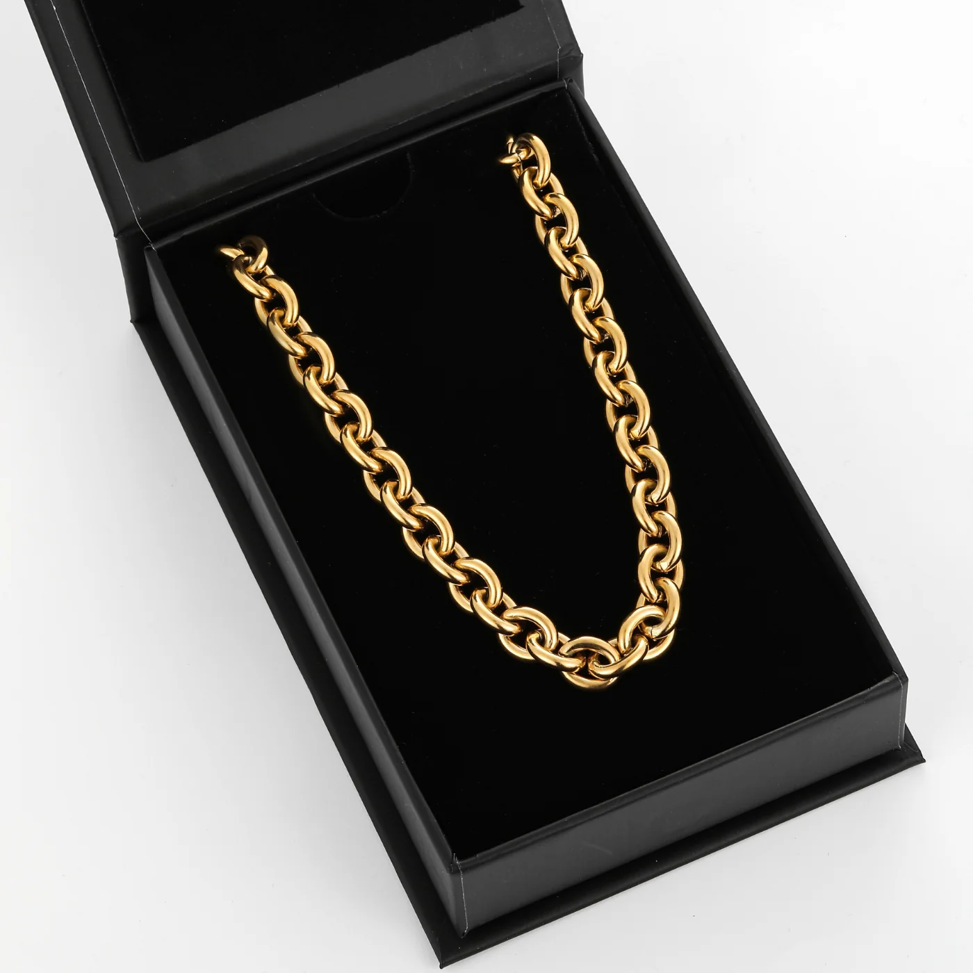 Chunky Rolo Chain Necklace - Image 3