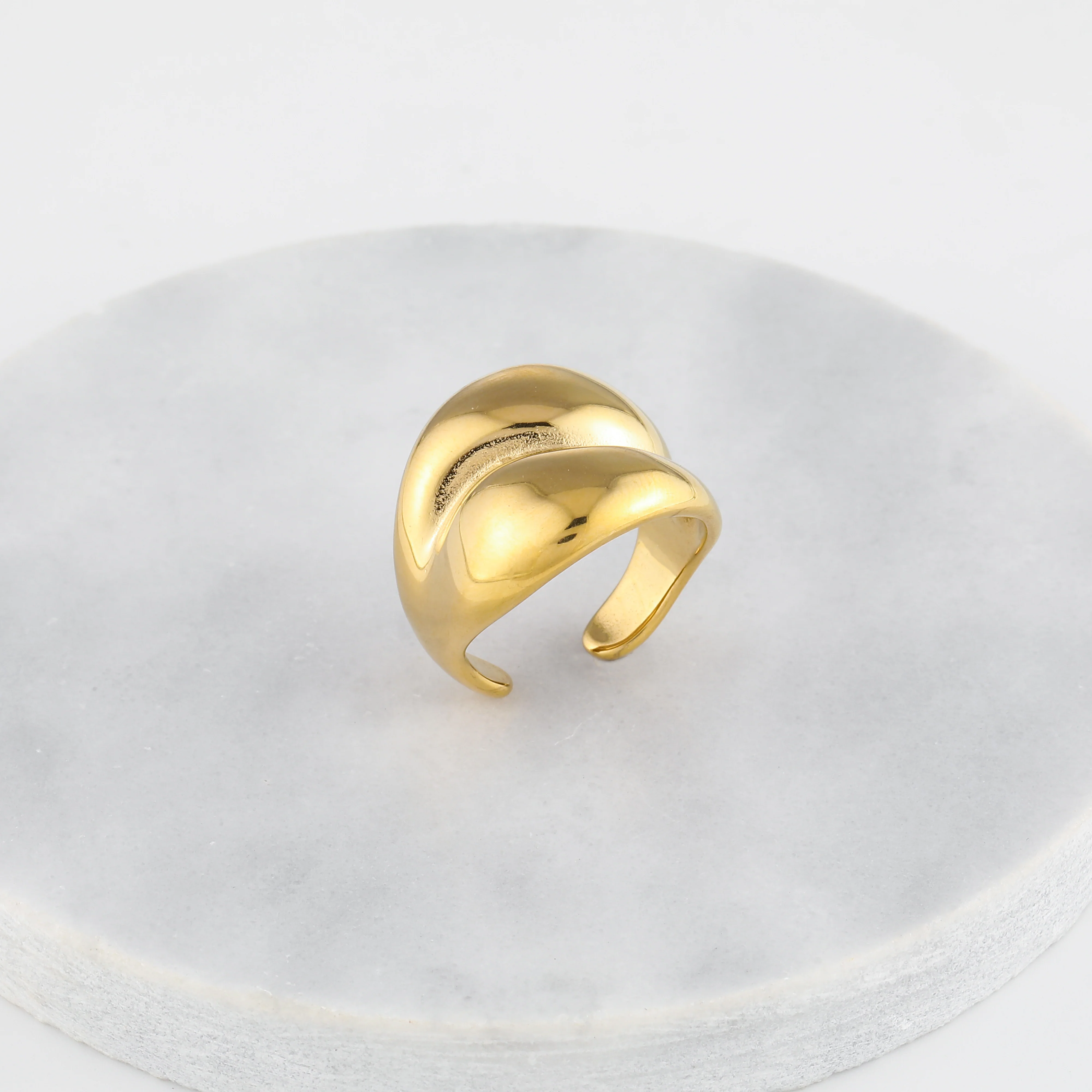 Crossover Dome Ring - Image 3