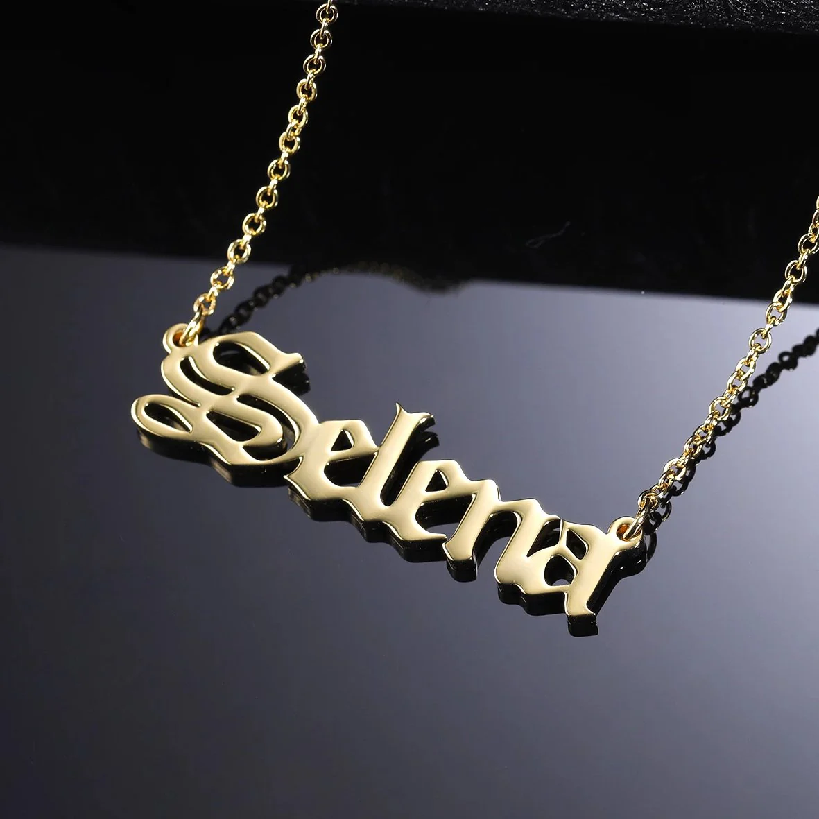 Gothic Name Necklace - Image 4