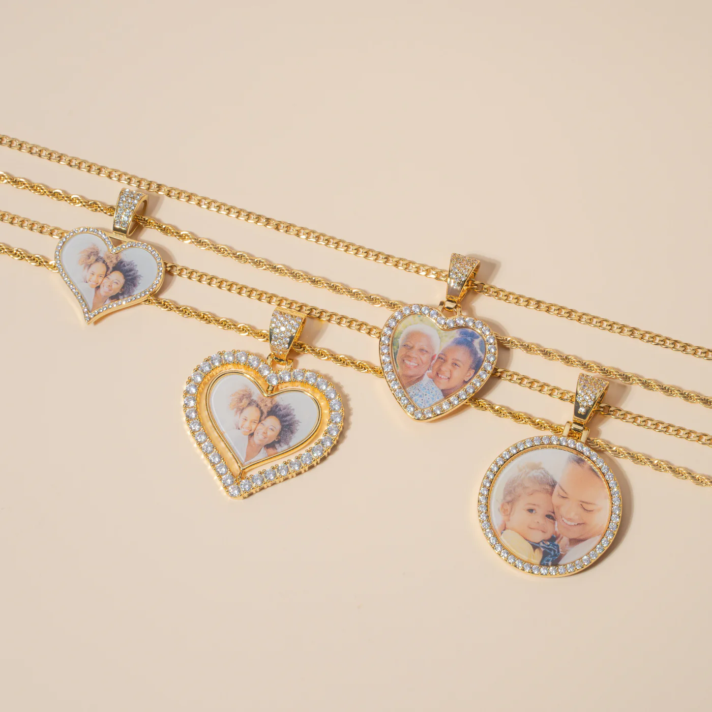 Iced Heart Spinning Photo Pendant - Image 3