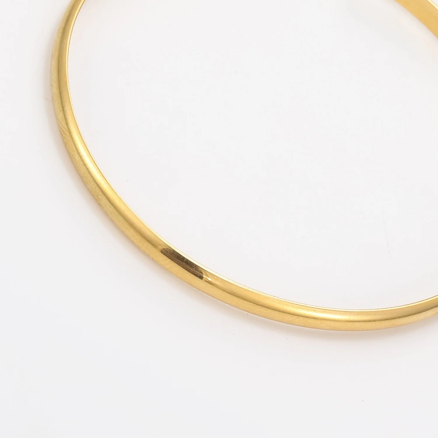 Minimal Bangle Bracelet - Image 3