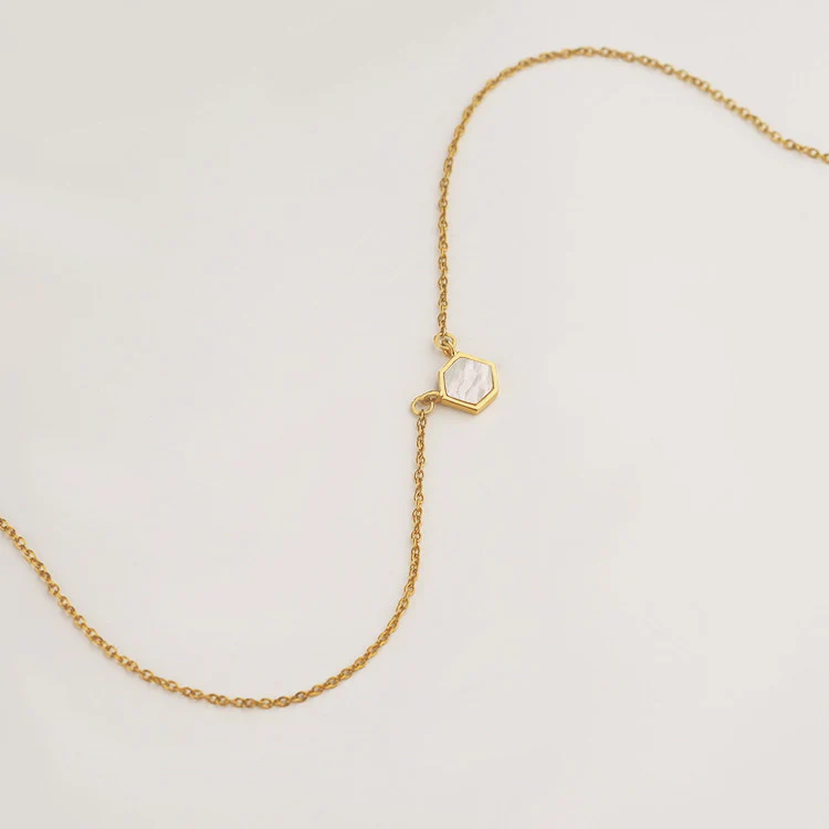Pendant Necklace w/ Ivory Pearl Stone - Image 4