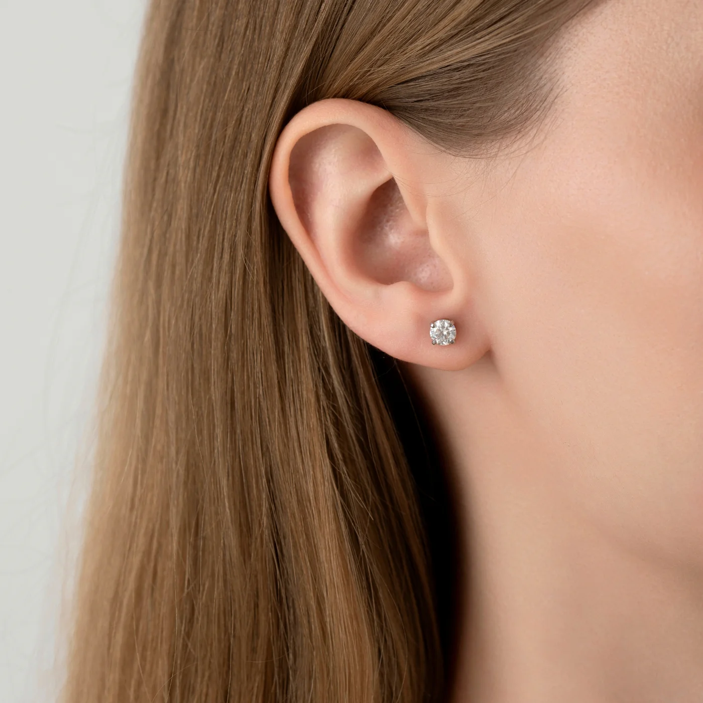 Round Cut Moissanite Stud Earrings - Image 2