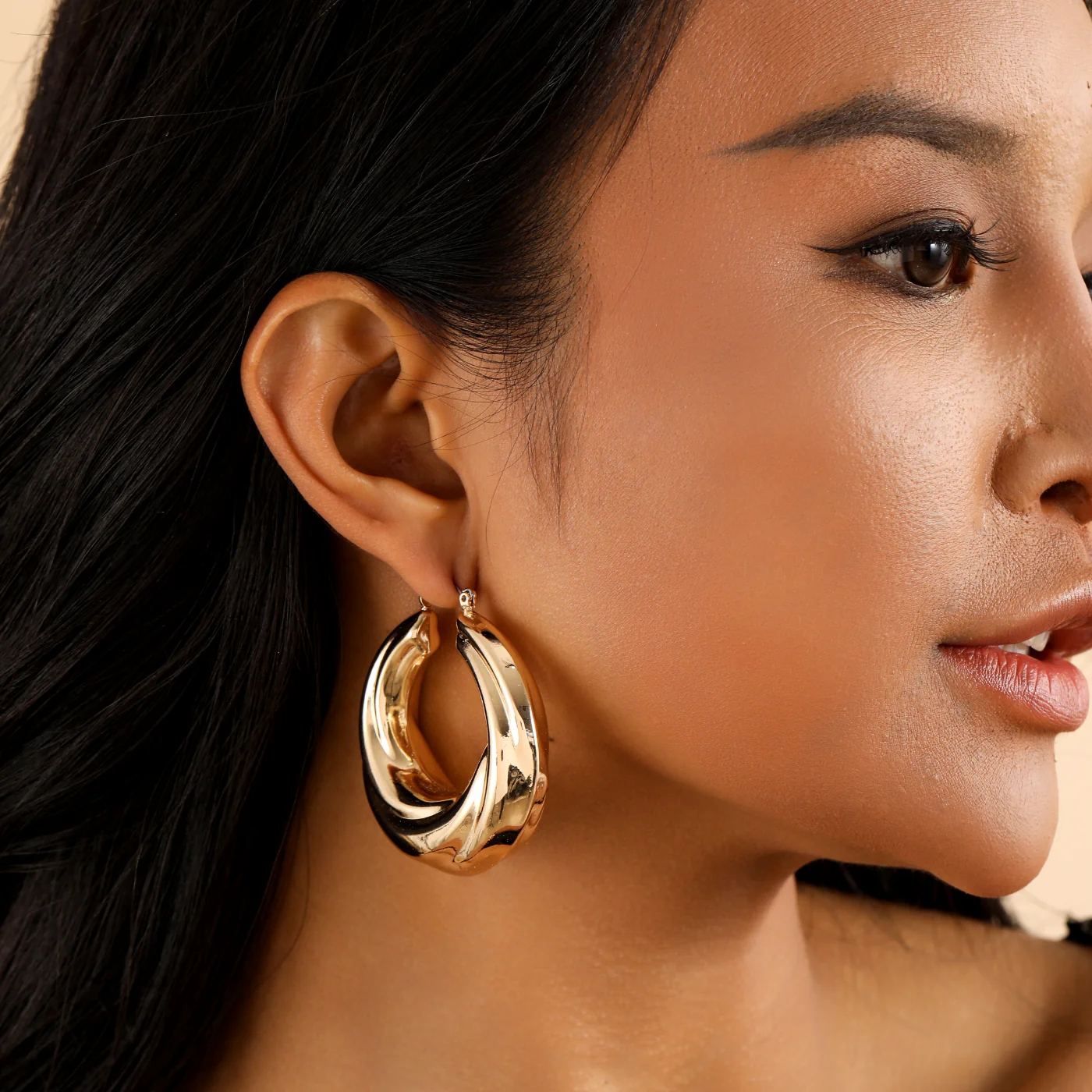 Round Twisted Hoop Earrings - Image 2