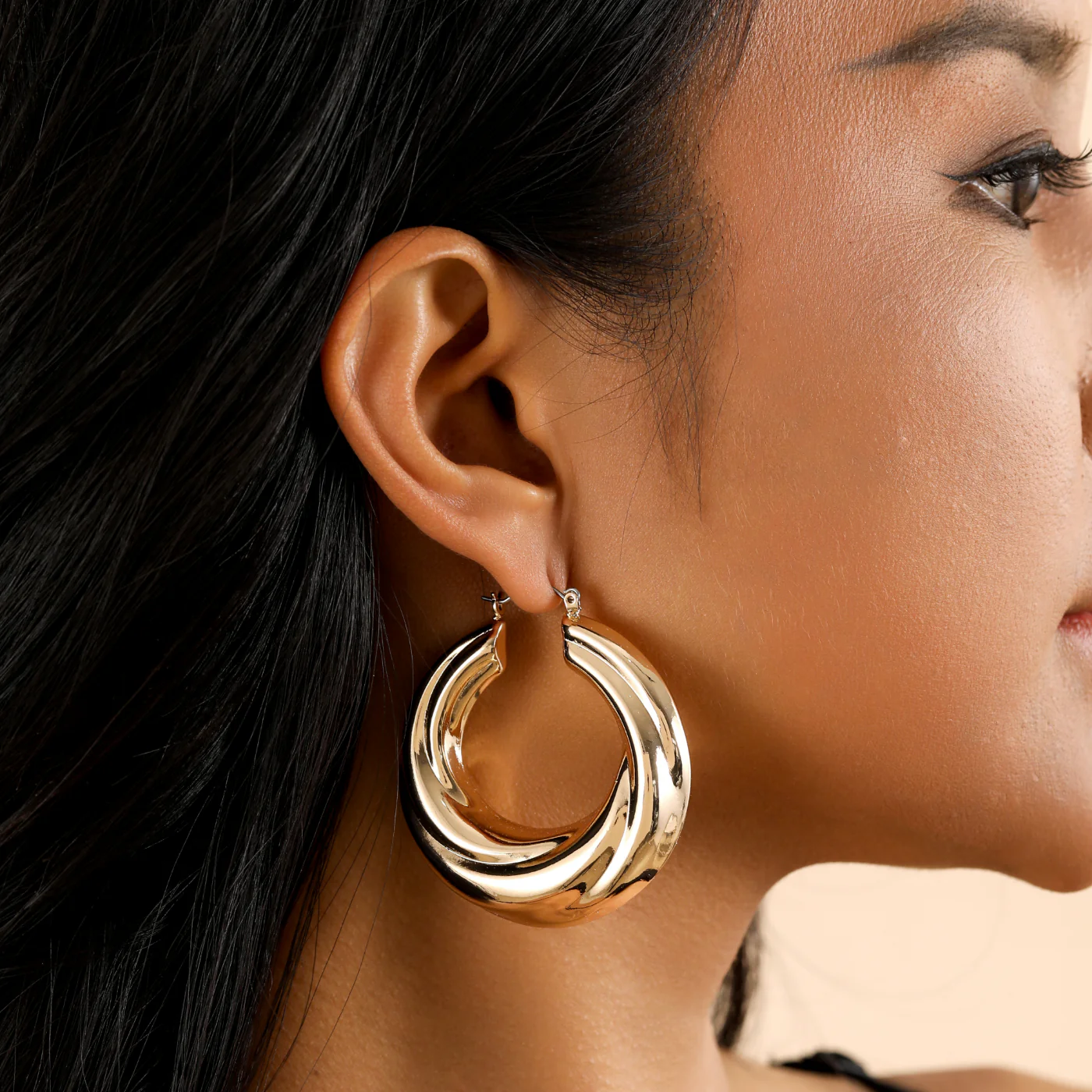 Round Twisted Hoop Earrings - Image 4