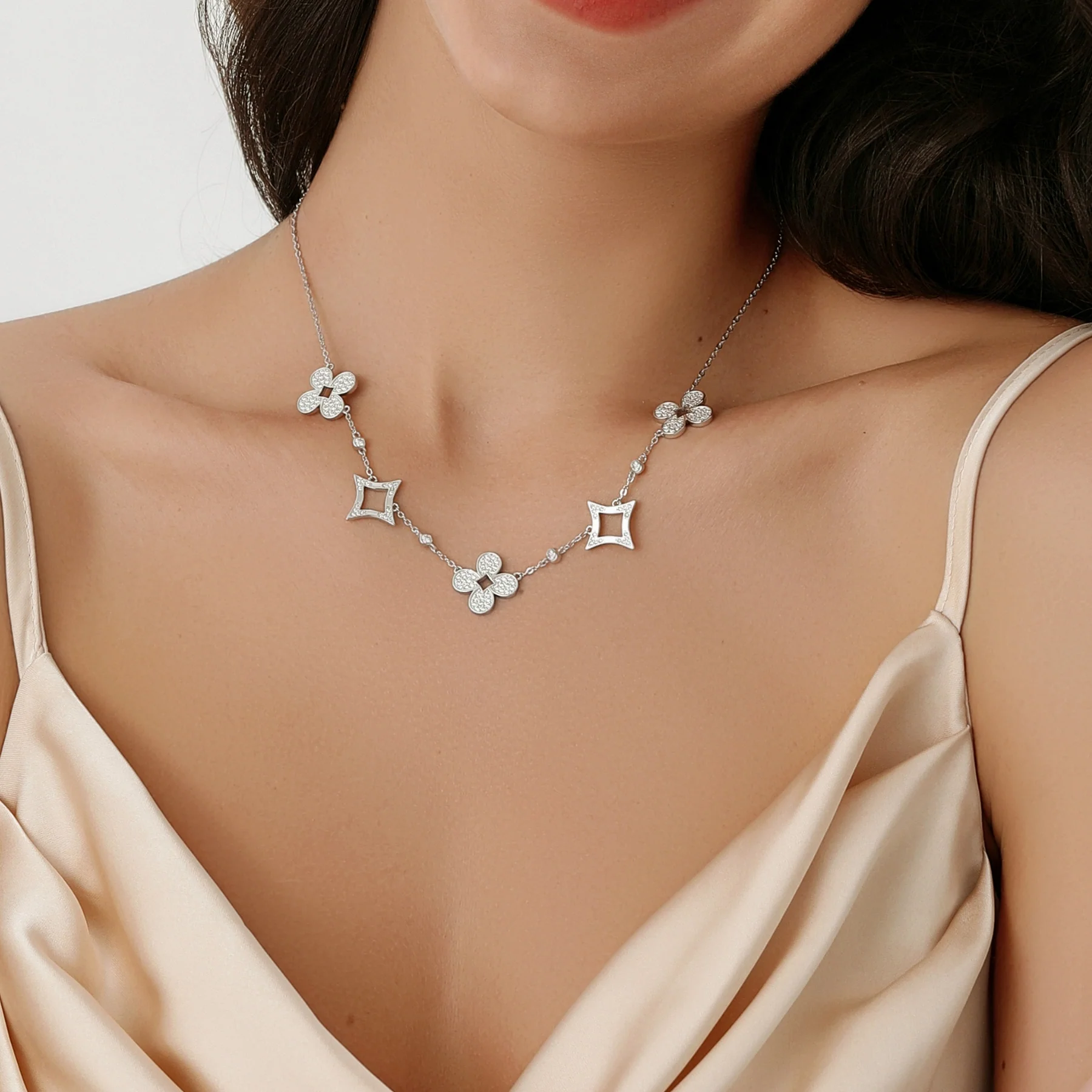 Stella Ventura Necklace - Image 6
