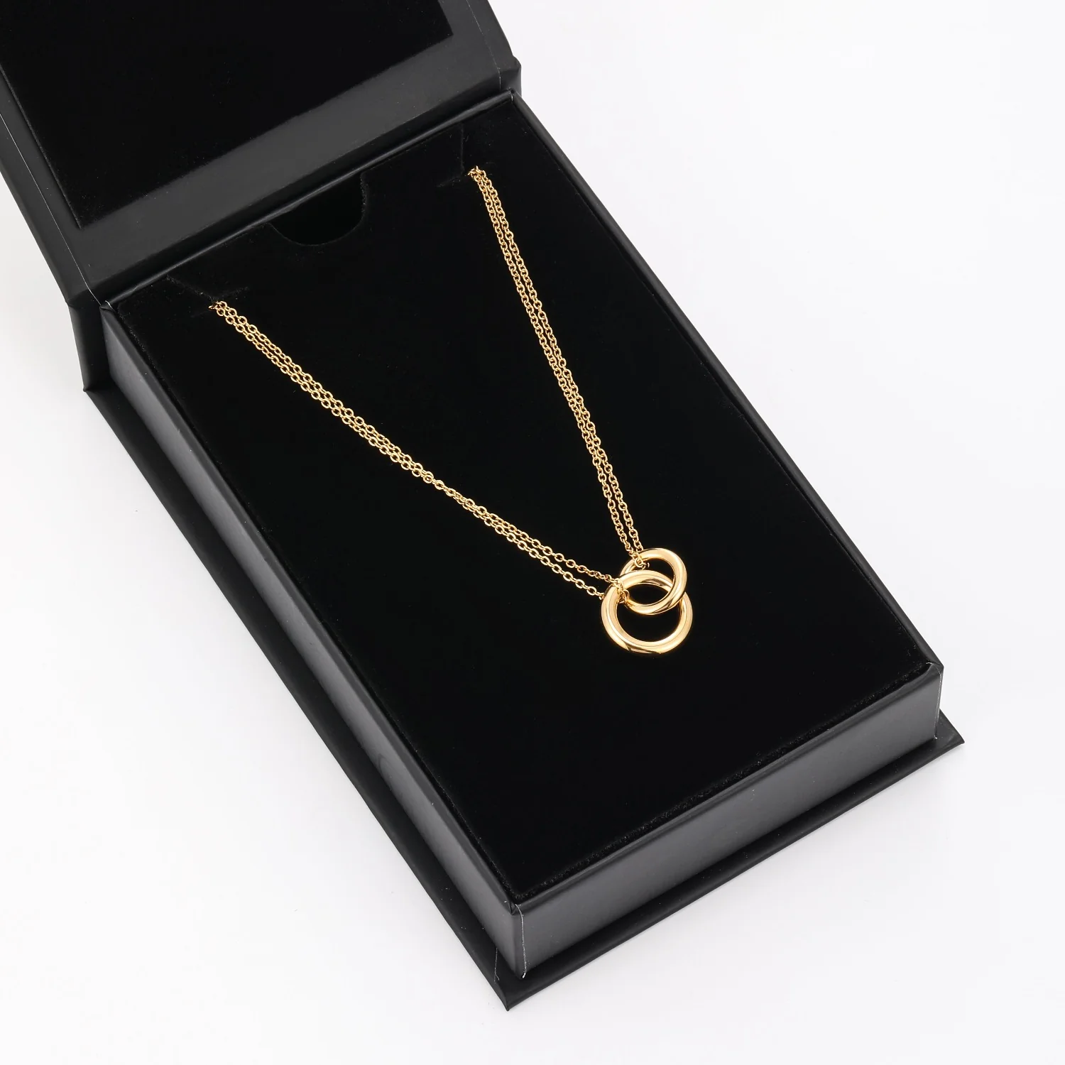 The Linked Necklace - Image 4