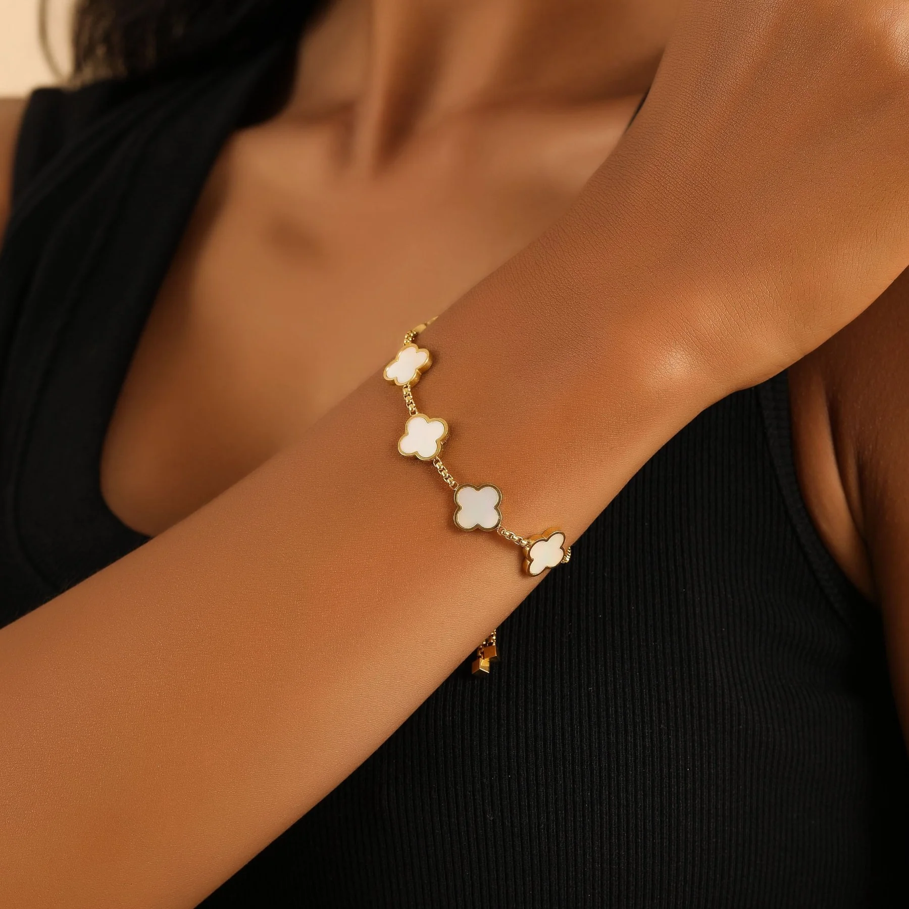 The Lucky Bracelet - Image 4