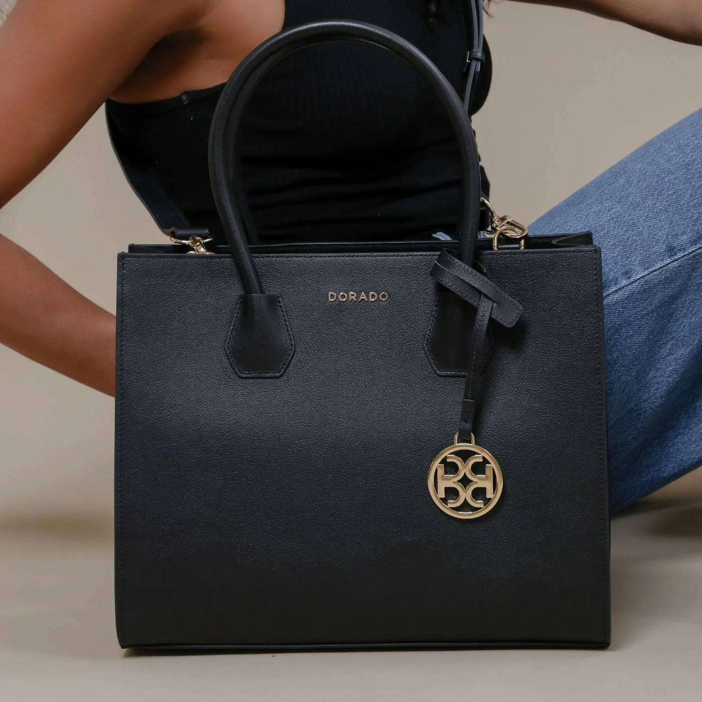 Vastella Tote Bag - Black - Image 5