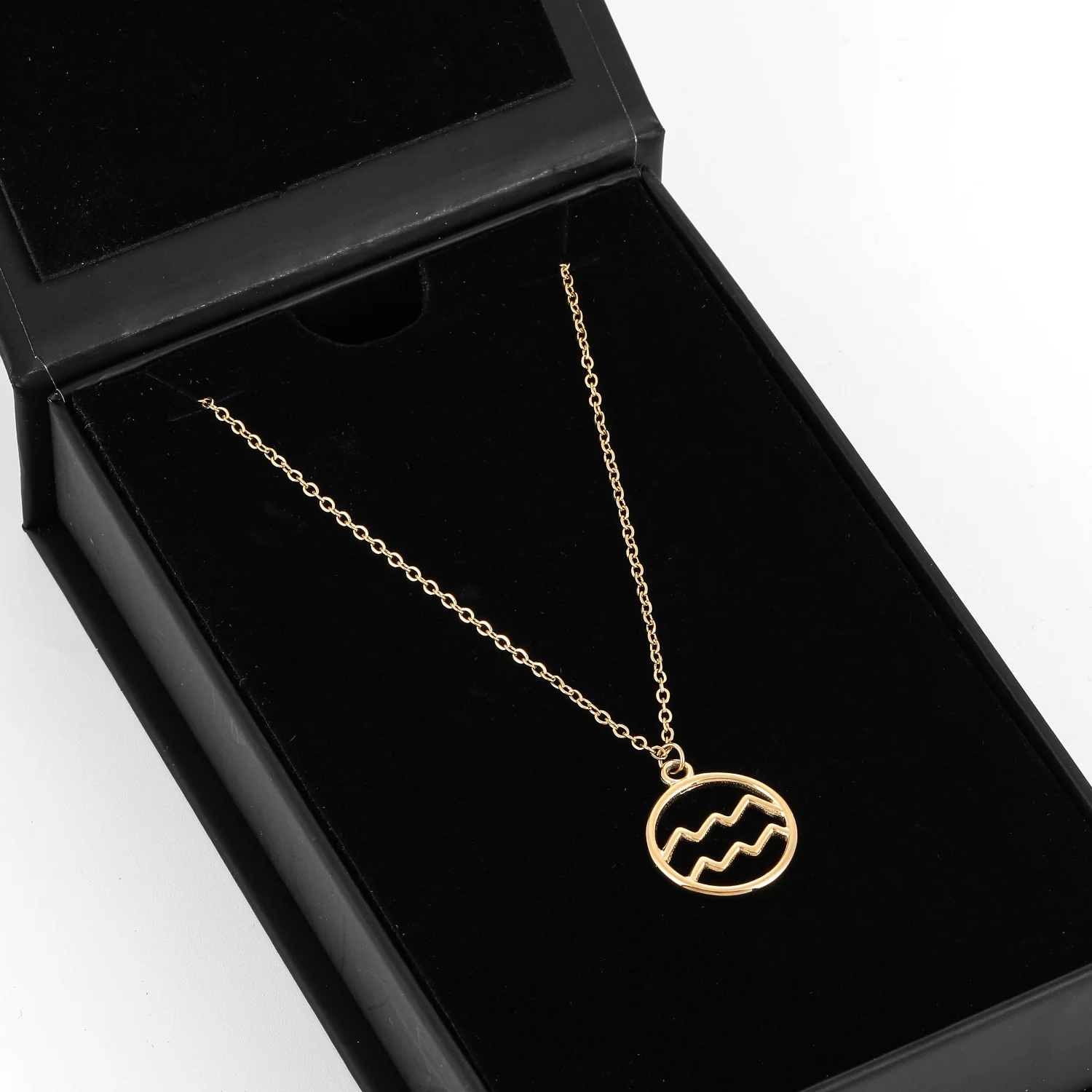 Zodiac Sign Pendant Necklace - Image 3